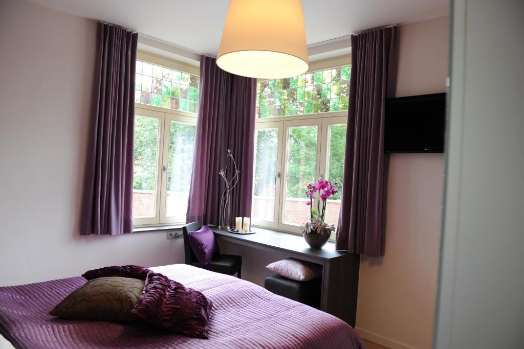Charmehotel Villa Saporis Hasselt Quarto foto